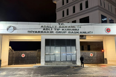 Eşini başka bir erkekle bastı, kurşun yağdırdı!