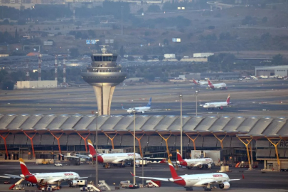 İspanya'da yer hizmetleri çalışanlarının grevi 12 havalimanında binlerce yolcuyu etkiledi