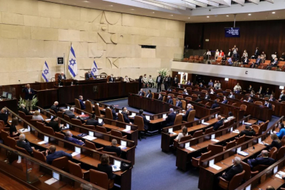 İsrail, Filistinli esirleri hedef alacak idam cezası yasasını onayladı