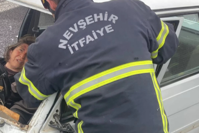 Nevşehir'de iki otomobil çarpıştı: 1 ölü, 2 yaralı