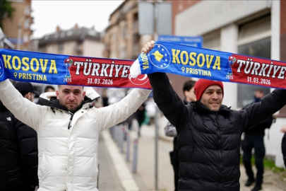 Kosova-Türkiye maçı öncesi Priştine'de heyecan artıyor