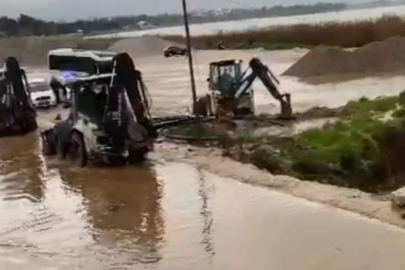 Sağanak Bursa'yı vurdu! Çiftçiler mağdur