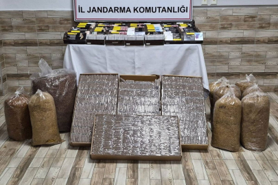 Sakarya'da kaçak tütün operasyonunda 4 zanlı yakalandı