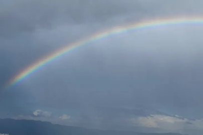 Bursa'da yağmur sonrası gökkuşağı şöleni