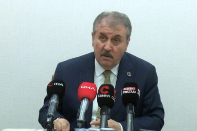 Mustafa Destici: Türkiye şu anda adeta yarı savaş halinde sayılır