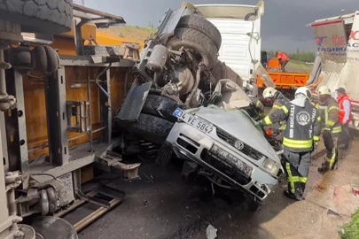 TEM'de zincirleme kaza: 2 kişi hayatını kaybetti