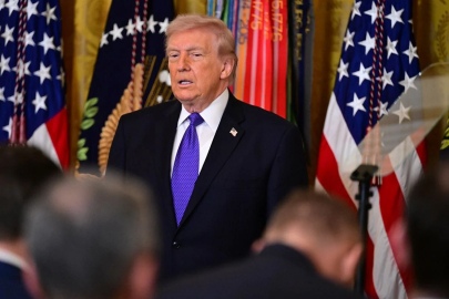 İran'ın ABD savaş uçaklarını düşürmesine Trump'tan ilk yorum