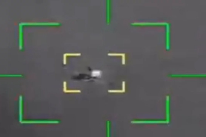 Basra Körfezi'nde düşürülen ABD uçağının şok görüntüleri yayınlandı