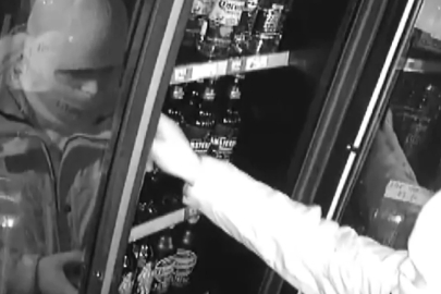 Bursa'da tekel bayi cinayeti! Kar maskeli saldırganın cezası belli oldu...