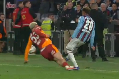 Trabzonspor-Galatasaray karşılaşmasında çok tartışılan karar