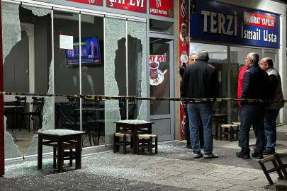 Çay ocağına kurşun yağdırdı!