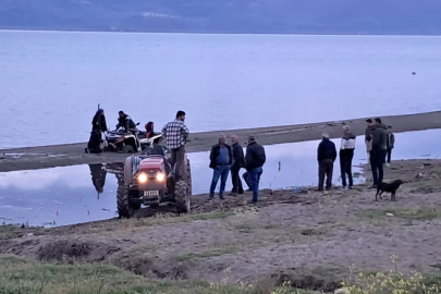 İznik'te ATV kuma saplandı, vatandaşlar seferber oldu