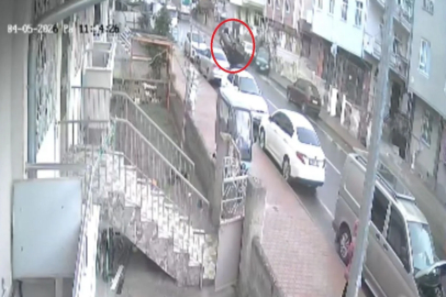 Otomobil park halindeki araca çarpıp takla attı: 2 yaralı