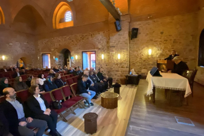 Bursa'da anlamlı vefa buluşması! Şehitler için tek yürek oldular