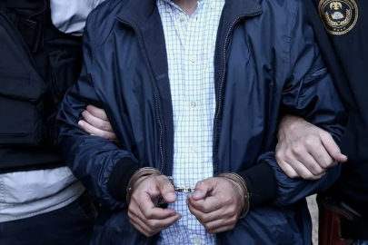 Çanakkale'de eşini silahla öldüren koca tutuklandı