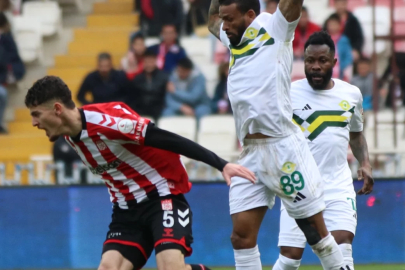 Sivasspor'un 20 yaşındaki stoperinde kırık tespit edildi