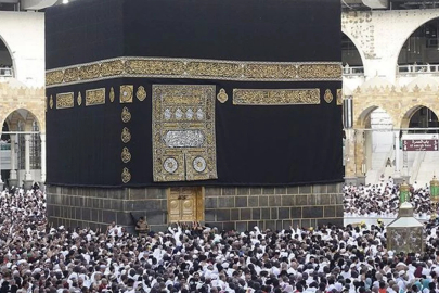 Tur şirketi iflas edince olanlar oldu! 600 kişi Umre'de kaldı