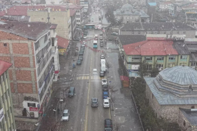 Nisan ayında kar sürprizi! Bir şehrimiz beyaza büründü