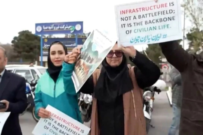 Trump'ın tehditleri sonuç vermedi! İranlı kadınlar sokaklara indi...