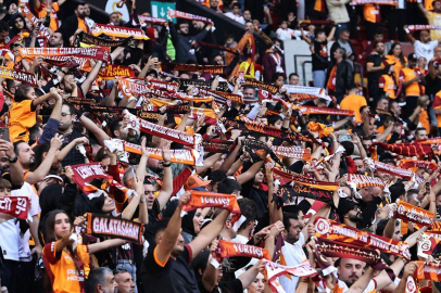 Galatasaraylı taraftarlardan o isme övgü dolu sözler: Sen bu zamana kadar neredeydin?