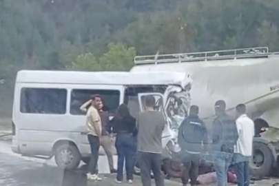 Isparta-Antalya yolunda katliam gibi kaza! Çok sayıda ölü ve yaralı var...