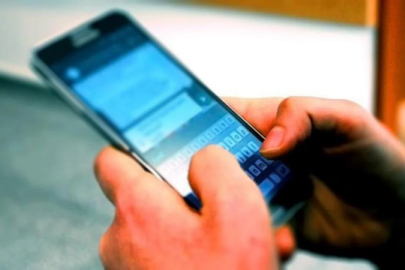 Yargıtay'dan emsal karar: Whatsapp yazışmaları işten çıkarma gerekçesi olamaz