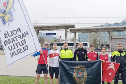 Bursa'da maratoncular Polis Haftası için koştu