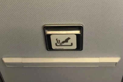 Uçaklarda sigara yasak ama küllük zorunlu: İşte ilginç sebebi