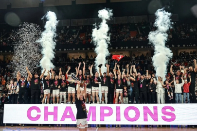 Çimsa ÇBK Mersin, FIBA Kadınlar Avrupa Kupası'nı kazandı