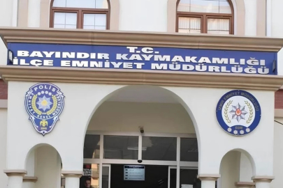 İzmir'de operasyona giden 3 polis bıçaklanarak yaralandı: 4 kişi gözaltına alındı