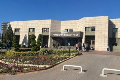 Mersin Yenişehir Belediyesi'ne operasyon!