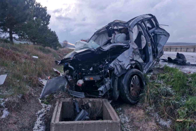 Çorum'da aynı noktada iki farklı trafik kazası: 1 ölü, 3 yaralı