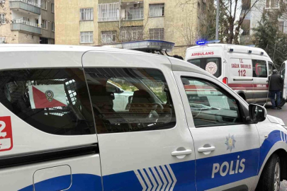 Emekli polis evinde ölü bulundu