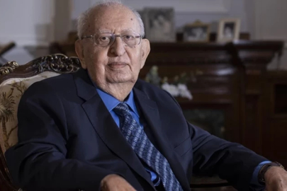 Eski TBMM Başkanı Hüsamettin Cindoruk hayatını kaybetti