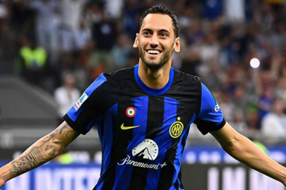 Hakan Çalhanoğlu, futbolu bırakmasının ardından yeni mesleğini açıkladı: Şimdiden çalışıyorum