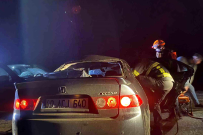 Kırşehir'de iki otomobil çarpıştı: 6 yaralı