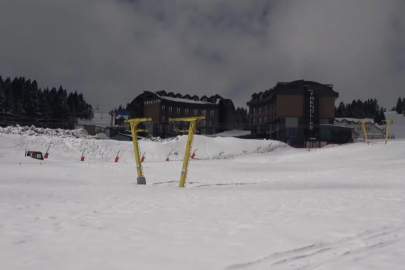 Uludağ'da kar kalınlığı 150 santime ulaştı