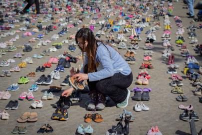 Amsterdam'da, İsrail saldırılarında ölen Filistinli çocuklar ve gazeteciler anıldı