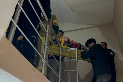 Bursa'da ayağı kırılan yaşlı kadının imdadına itfaiye ekipleri yetişti...