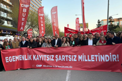 Bursa'da Mustafa Bozbey'e destek yürüyüşü!