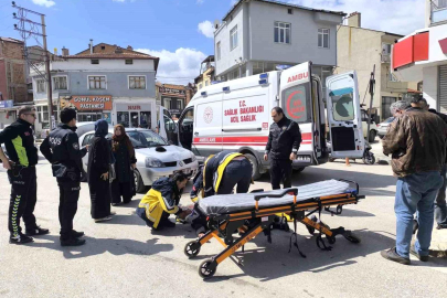 Otomobilin çarptığı yaya yaralandı