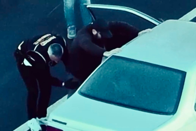 Otomobilin yakıt deposundan 48 kilo sıvı metamfetamin ele geçirildi