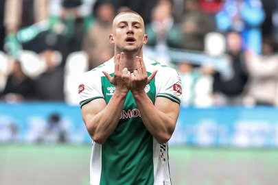 Yenilmiyorlar! Konyaspor'dan sükseli galibiyet