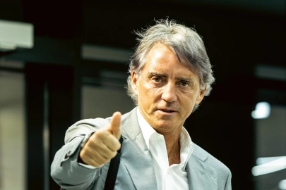 Roberto Mancini'nin takımı şampiyon oldu
