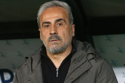 Küme düşmesi kesinleşen Sakaryaspor'da ilk ayrılık gerçekleşti