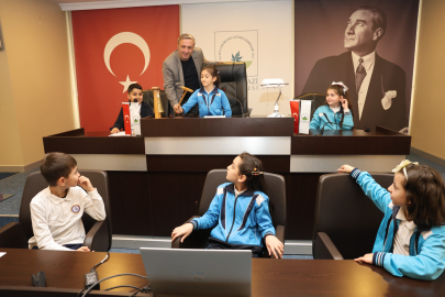 Osmangazi Belediyesi’nden Çocuklara Yerel Yönetim Bilinci