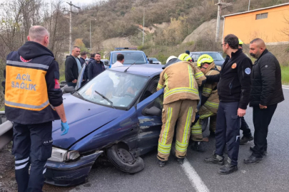 Bursa'da trafikte korku dolu anlar! Sürücü epilepsi nöbeti geçirdi, kaza geldi...