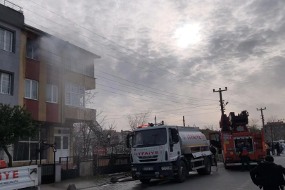 Evi ateşe verdi, babasına telefon açıp söndürmesini istedi!