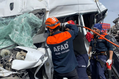 Kırşehir'de zincirleme kaza: 1'i ağır 5 yaralı