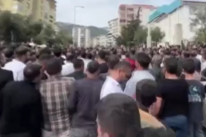 Silahlı okul saldırısında veliler ile güvenlik güçleri arasında arbede çıktı!